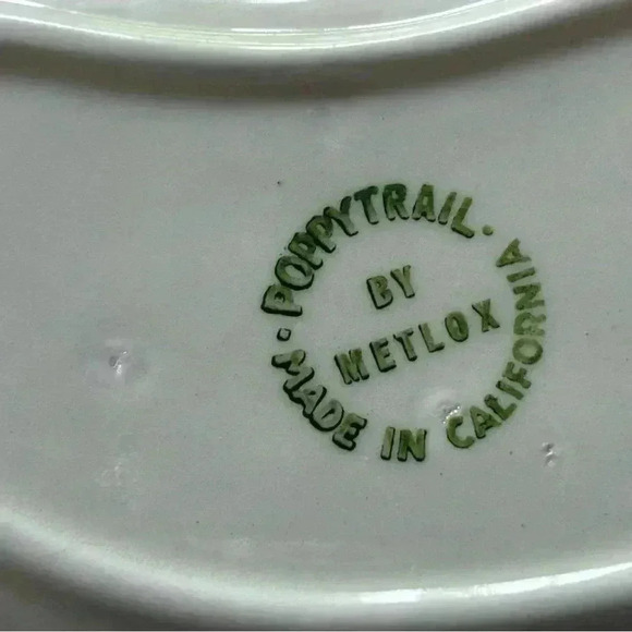 Vintage Metlox Poppytrail atomic trinket dish with holly - Picture 4 of 9